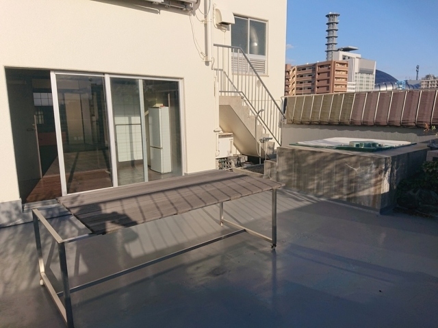 ѥ롼եƥ饹դΥեʪ