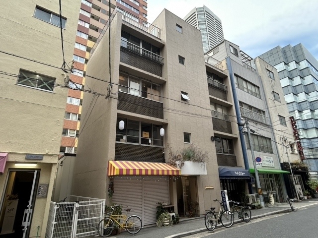 ��Į���ꥢ�Υ᥾�ͥå�Ź�ޡ�4��5����