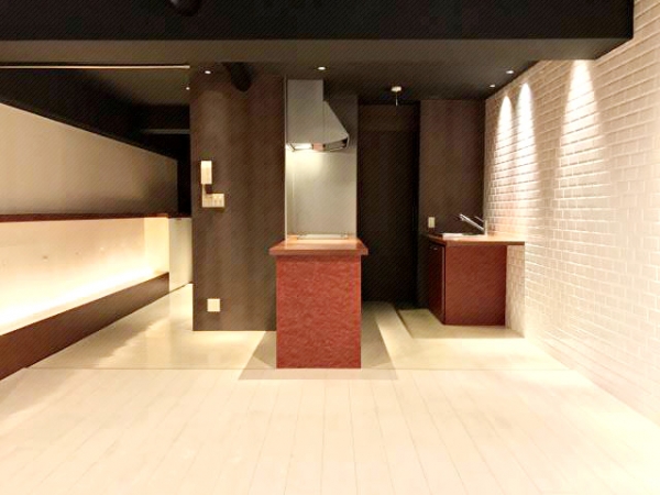 �ع���Ǻ�������줿��������ΤΥե��Υ٥䡣������ʪ��001�β���