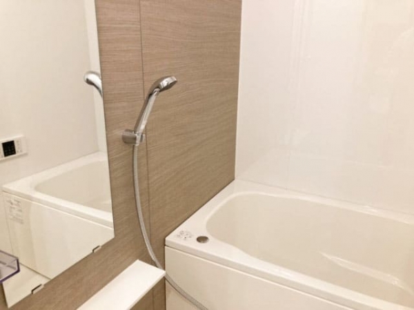 �Ἴ