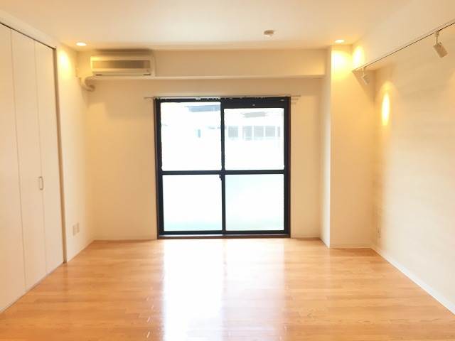 ����ʡ��� ��ʡ��ؤκ�������Υ١���������ߤβ���