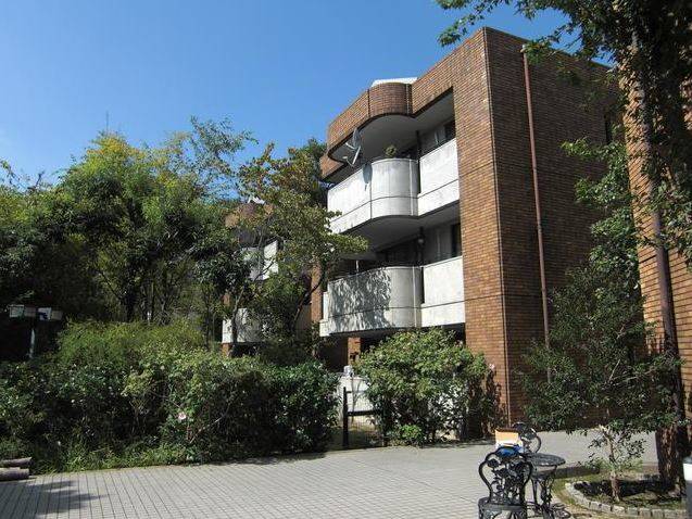 ���ڻ� ���ڱؤκ�������Υ١���������ߤβ���