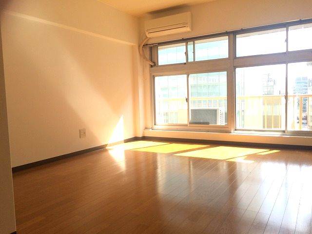 ����ϲ®�� �ʤ�бؤκ�������Υ١���������ߤβ���