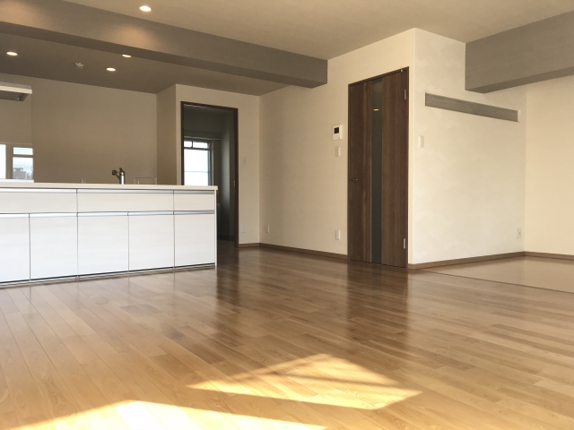 ��������� ��¤�ؤκ�������Υ١���������ߤβ���