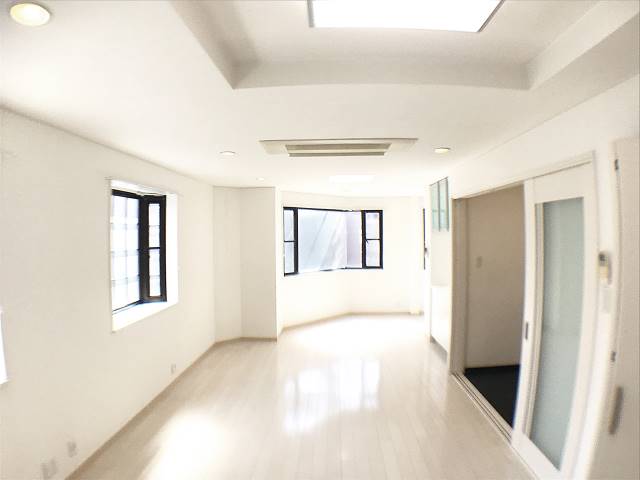 �����̶� ŷ������ϻ���ܱؤκ�������Υ١���������ߤβ���