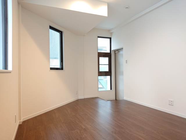 ��������� ���ض��ؤκ�������Υ١���������ߤβ���