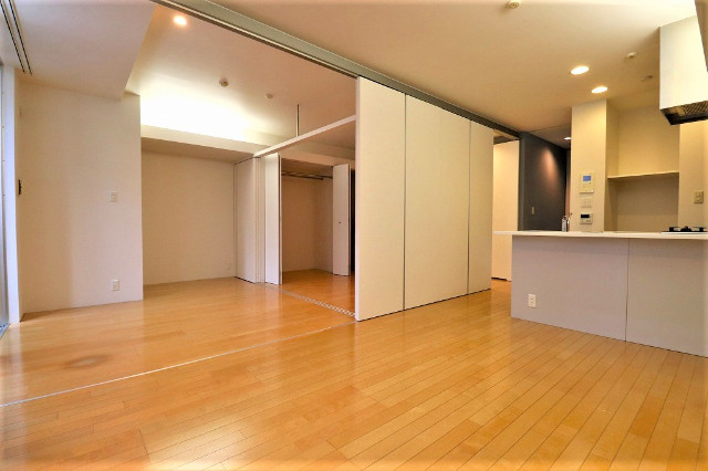 ��������� �䲰���ؤκ�������Υ١���������ߤβ���