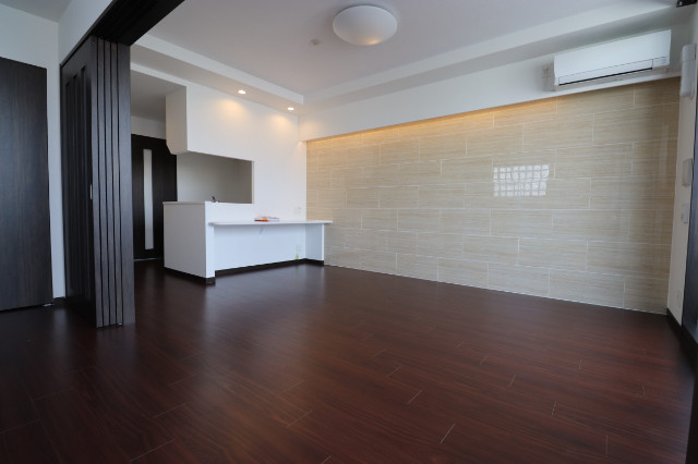 ��������� ëĮ�����ܱؤκ�������Υ١���������ߤβ���