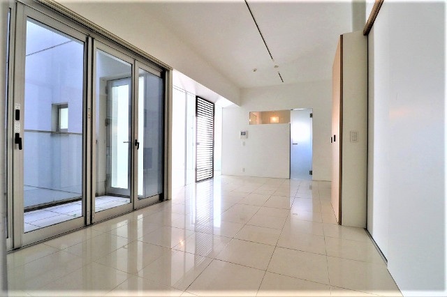 ����ϲ®�� �ʤ�бؤκ�������Υ١���������ߤβ���