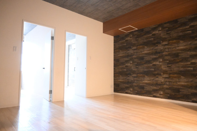 ��������� ëĮ�����ܱؤκ�������Υ١���������ߤβ���