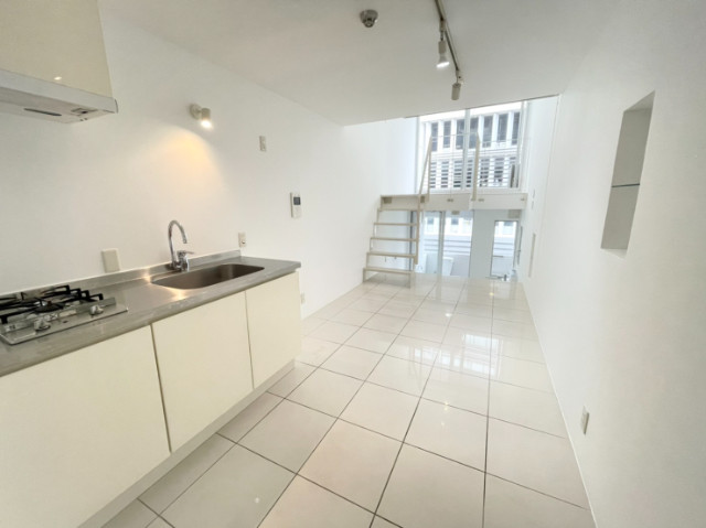 ����ϲ®�� �ʤ�бؤκ�������Υ١���������ߤβ���