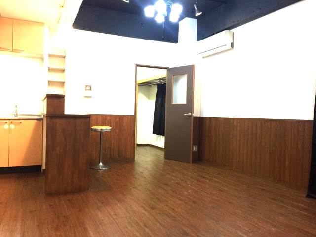 ��������� ëĮ�����ܱؤκ�������Υ١���������ߤβ���